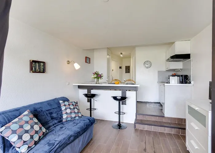 Апартаменты Les Marinas-12 By Interhome Довиль