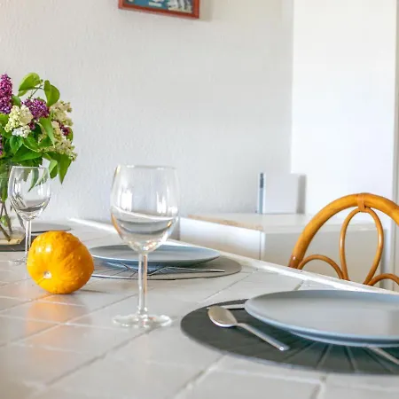 Apartment Les Marinas-12 By Interhome
