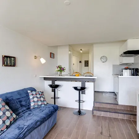 Apartment Les Marinas-12 By Interhome Deauville