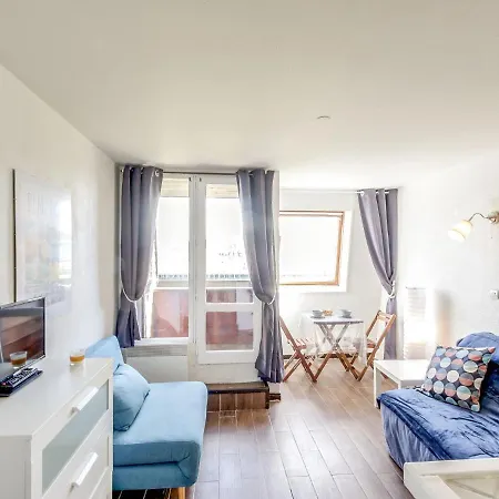 Les Marinas-12 By Interhome