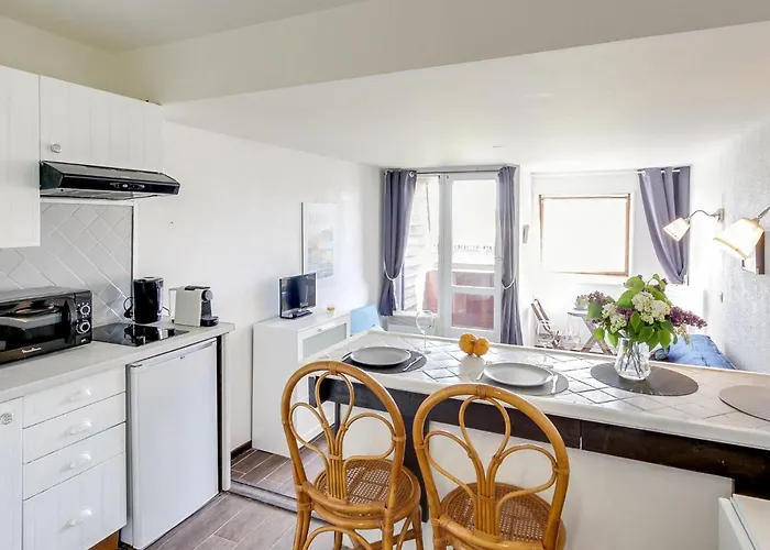 Apartamento Les Marinas-12 By Interhome *